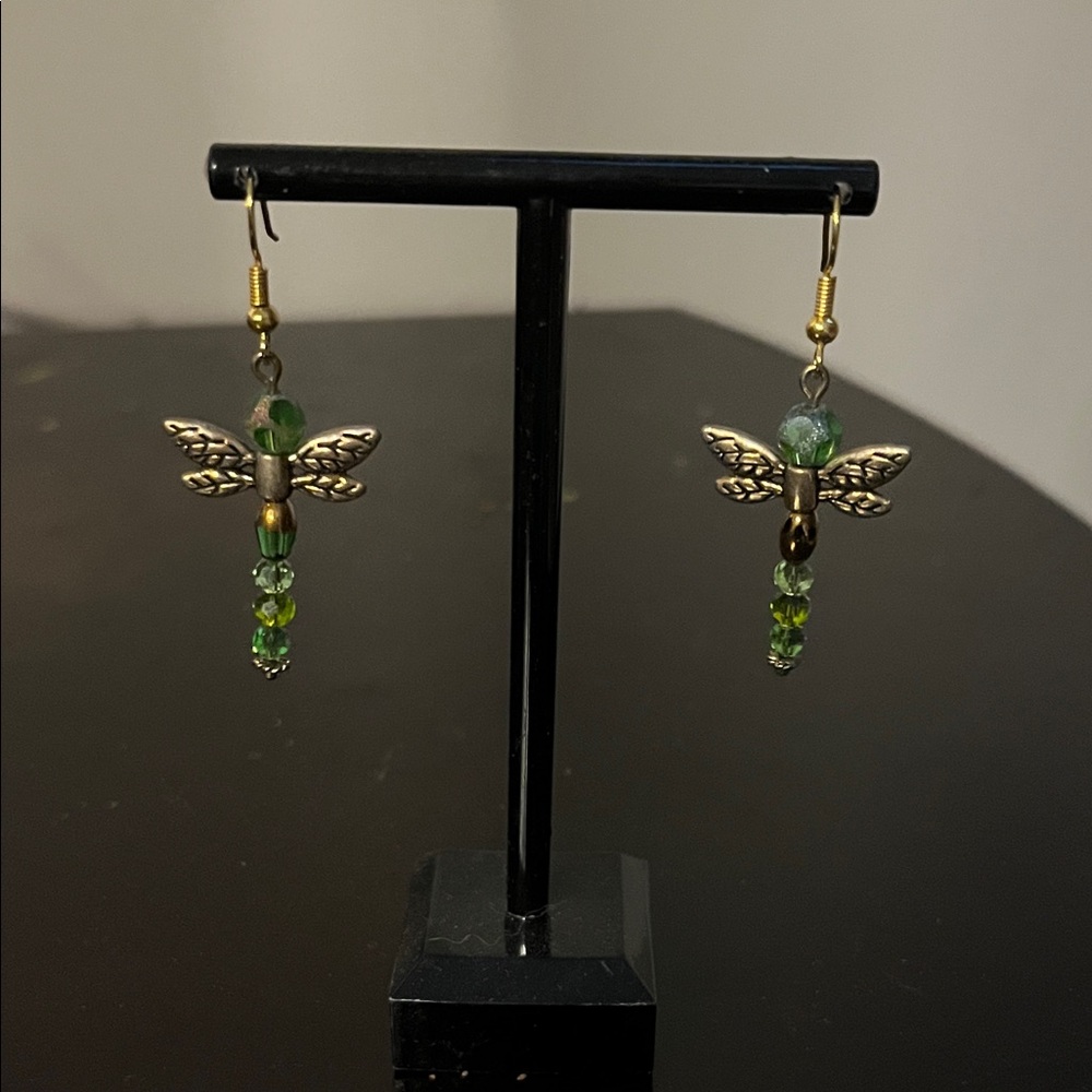 Charming Green Dragonfly Earrings